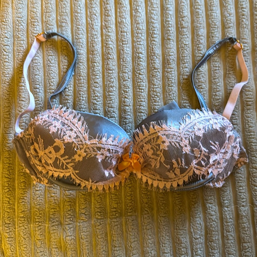 AGENT PROVOCATEUR Bra